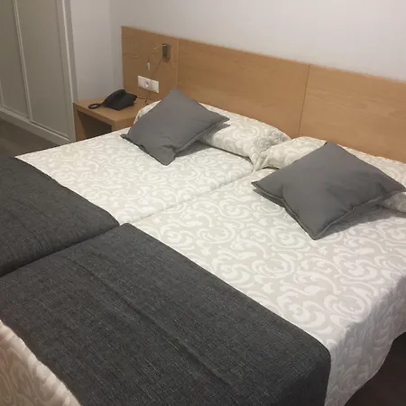 Guest house Alda Alboran Rooms A Coruna