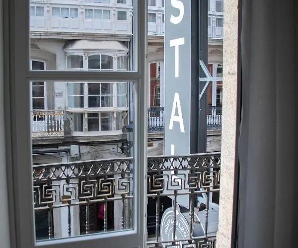 Pensión Alda Alborán 3*