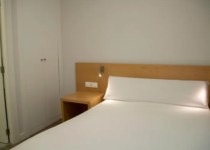 Alda Alboran א-קורוניה