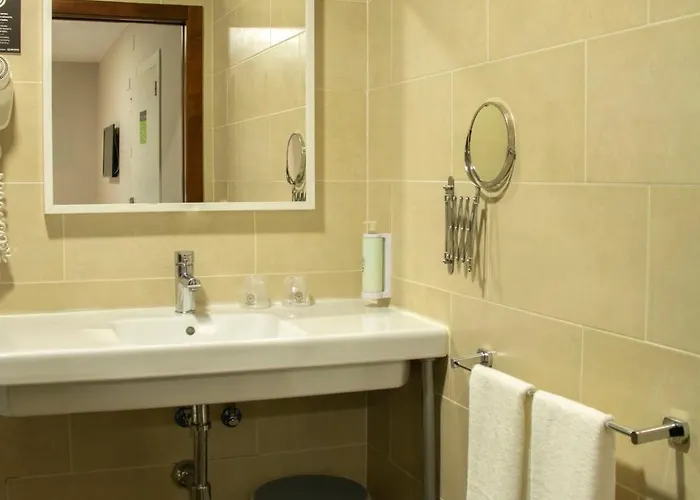 בית הארחה Alda Alboran