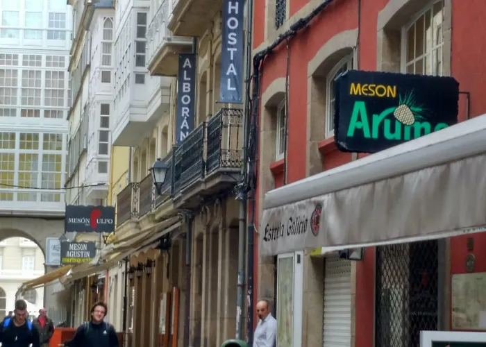 בית הארחה Alda Alboran