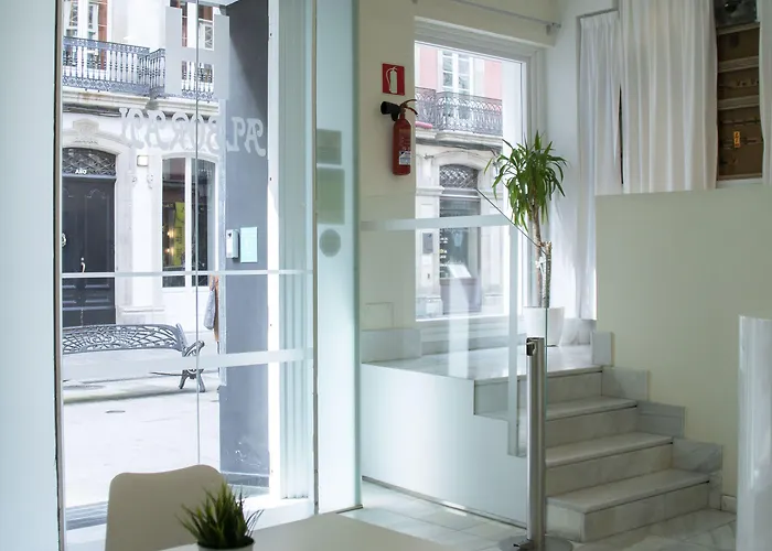 Alda Alboran בית הארחה 3*