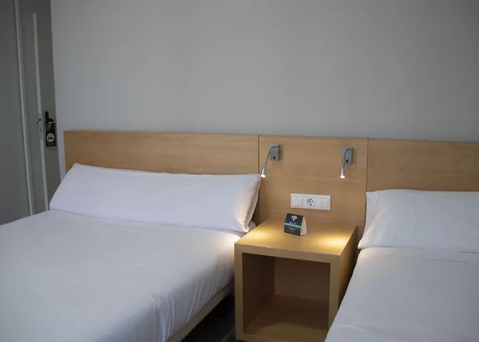 בית הארחה Alda Alboran 3*